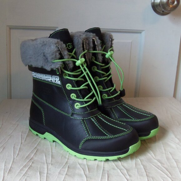 NWT UGG Kids' Butte II CWR Glow Graphic Boot Black and Green sz 3 - Picture 1 of 16